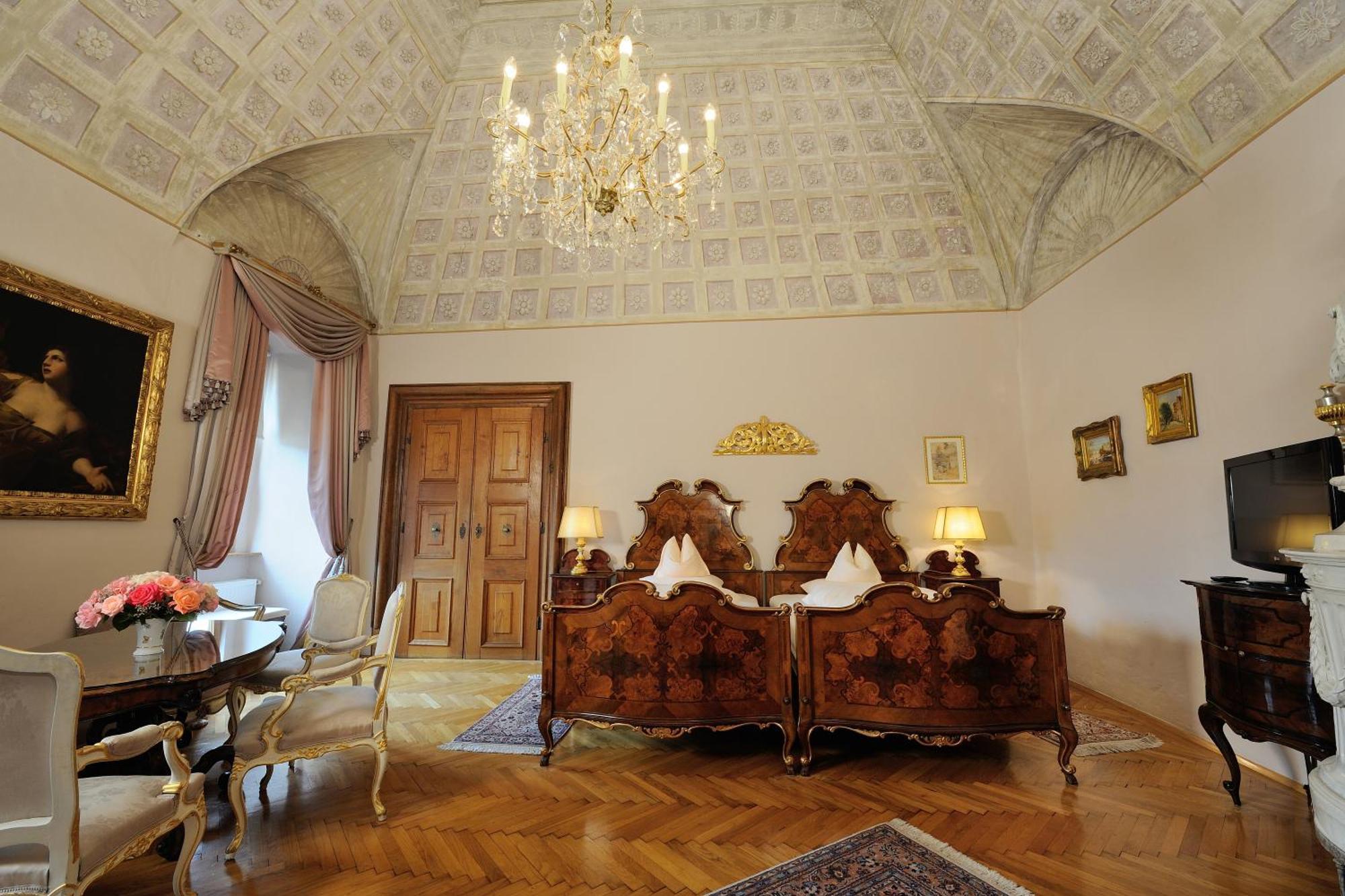 Hotel Schloss Dürnstein Quarto foto